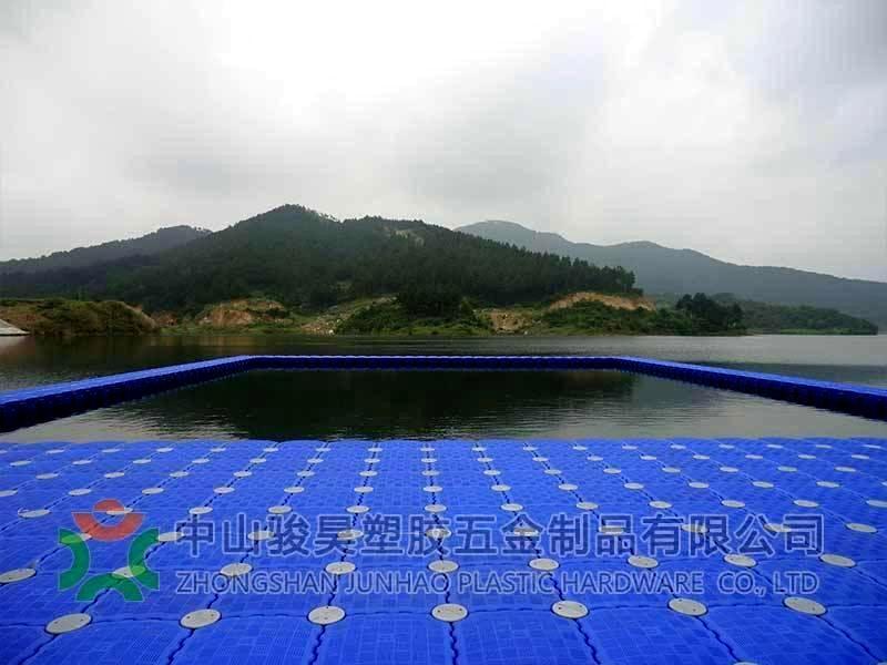 安徽桐城 水上大型娱乐游泳池
